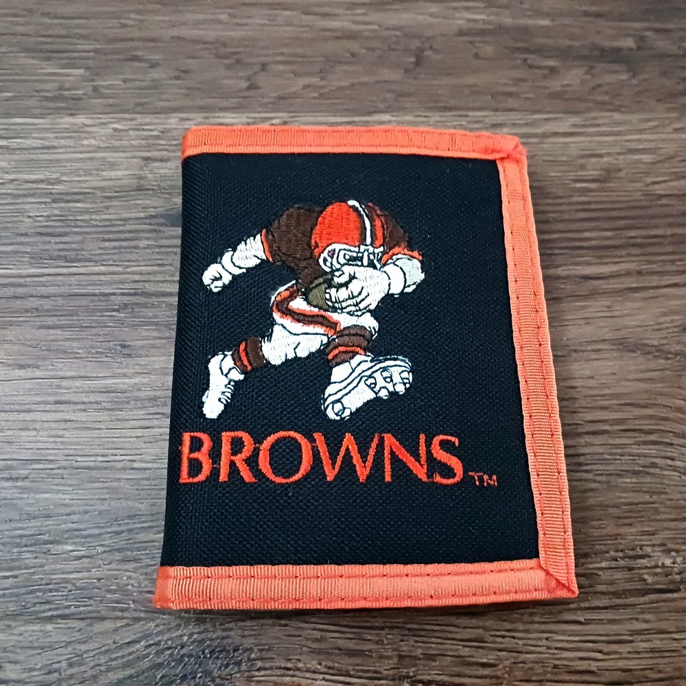 Cleveland Browns Nylon Wallet Bifold Hook & Loop Brown Orange NFL Vintage 1980s